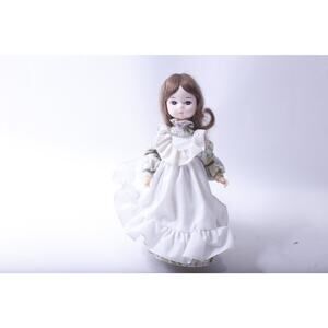 Bradley Doll, Sothern Country Style, White Floral Dress, Brunette, 8", Art Doll